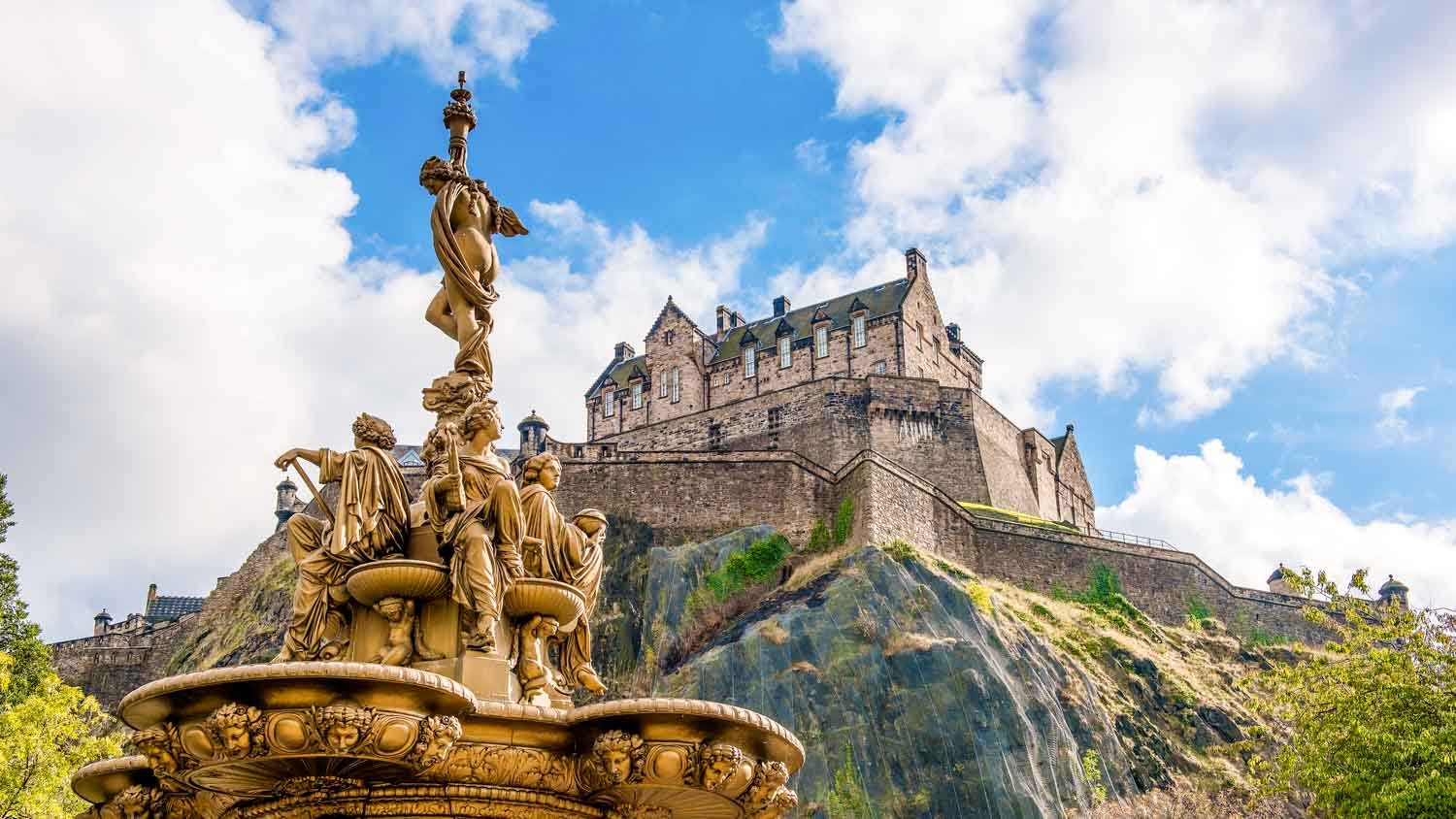 edinburgh-castle-the-story-of-a-magnificent-and-historic-castle