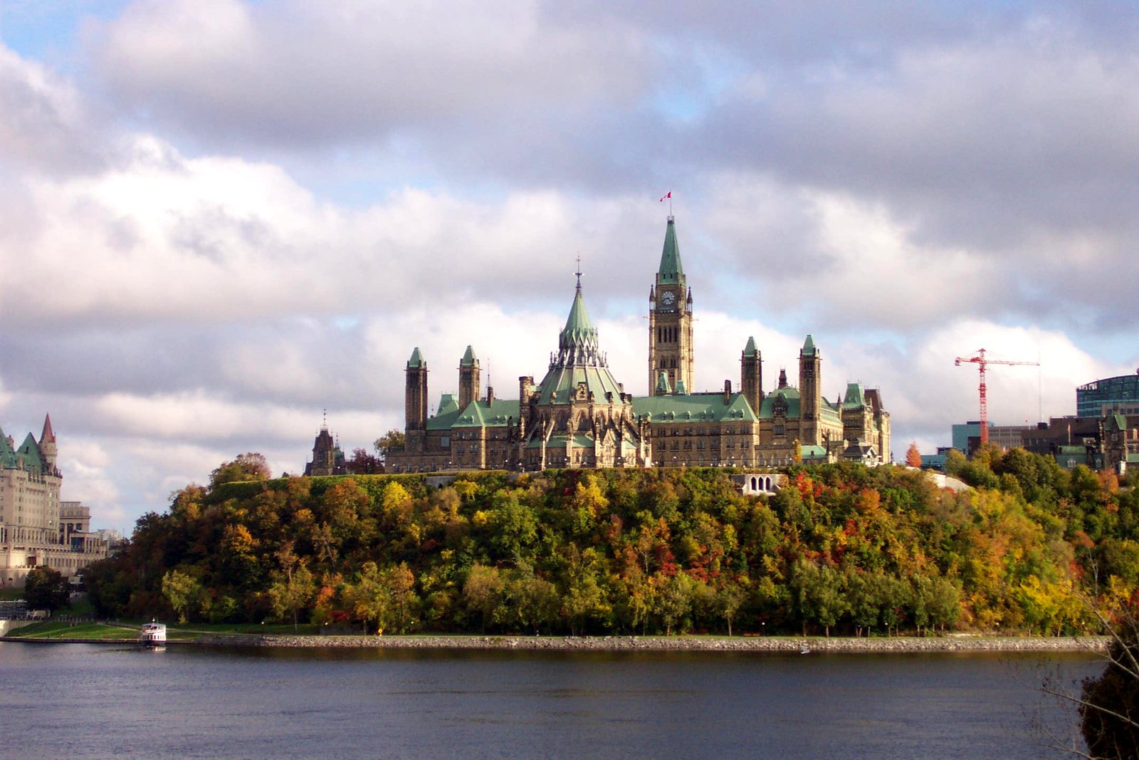 ottawa-canada-a-beautiful-city-in-all-seasons-traveldigg