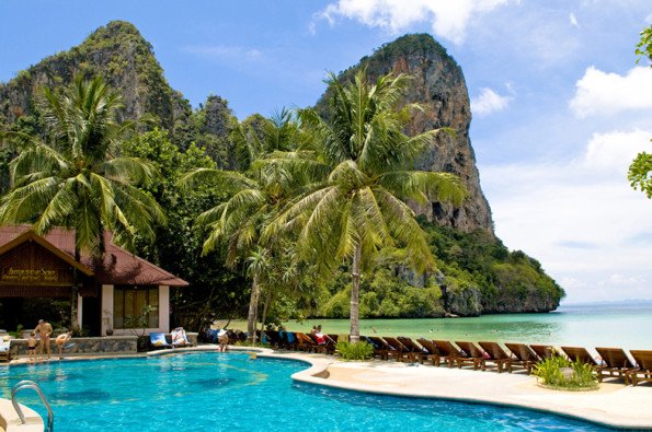 Railay Beach, The Tropical Paradise in Thailand - Traveldigg.com