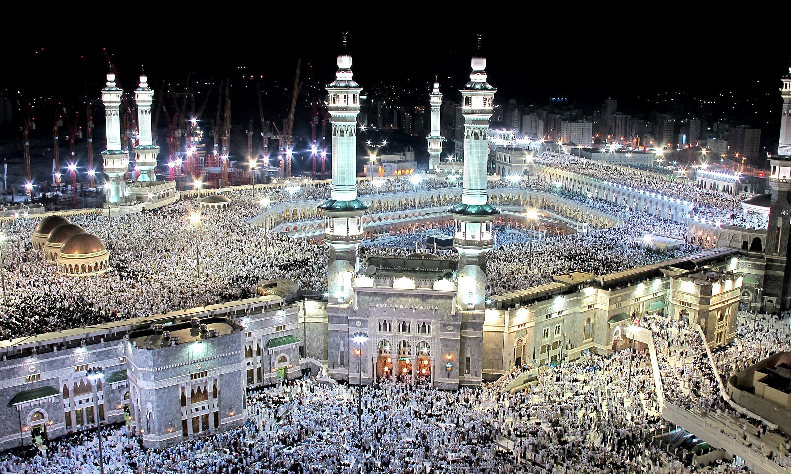 Mecca Pictures 
