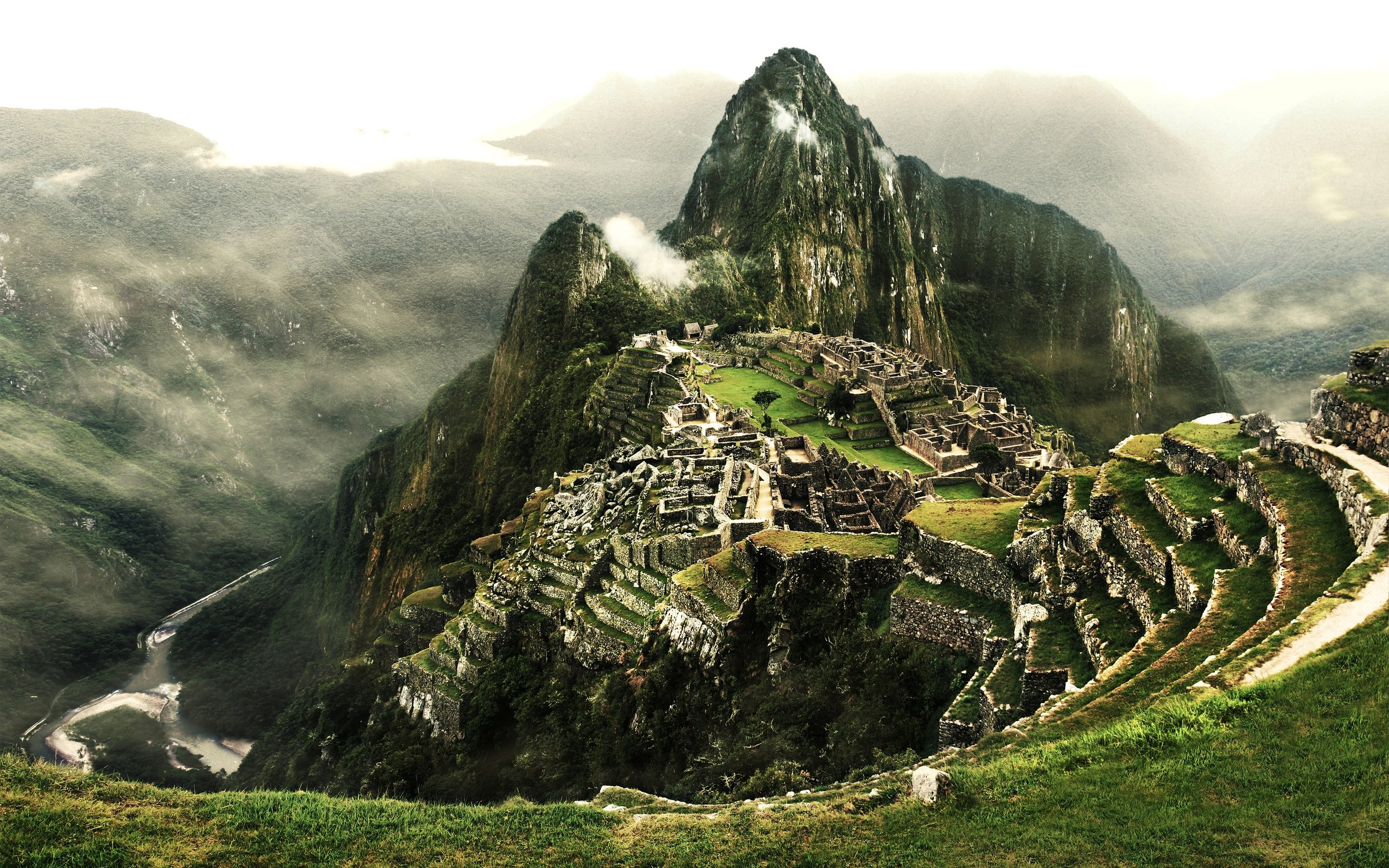 The Beauty Of Machu Picchu A Village Above The Clouds Traveldigg Com