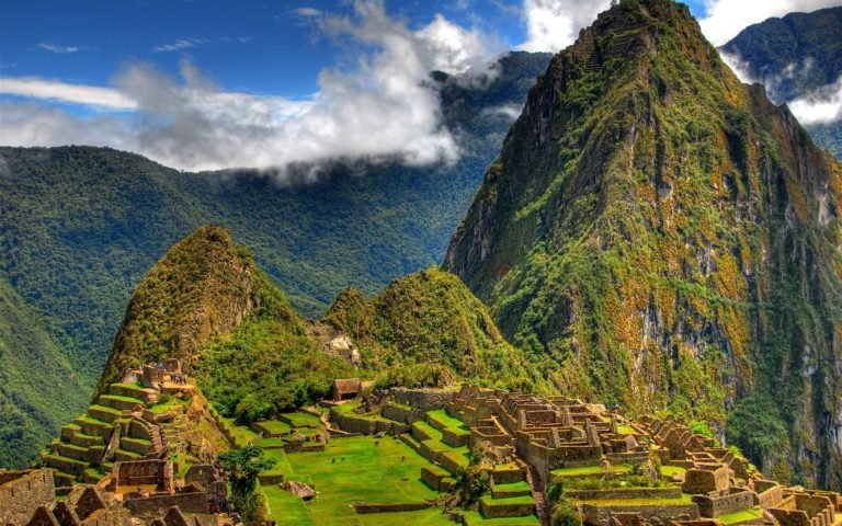 The Beauty of Machu Picchu, A Village Above The Clouds - Traveldigg.com