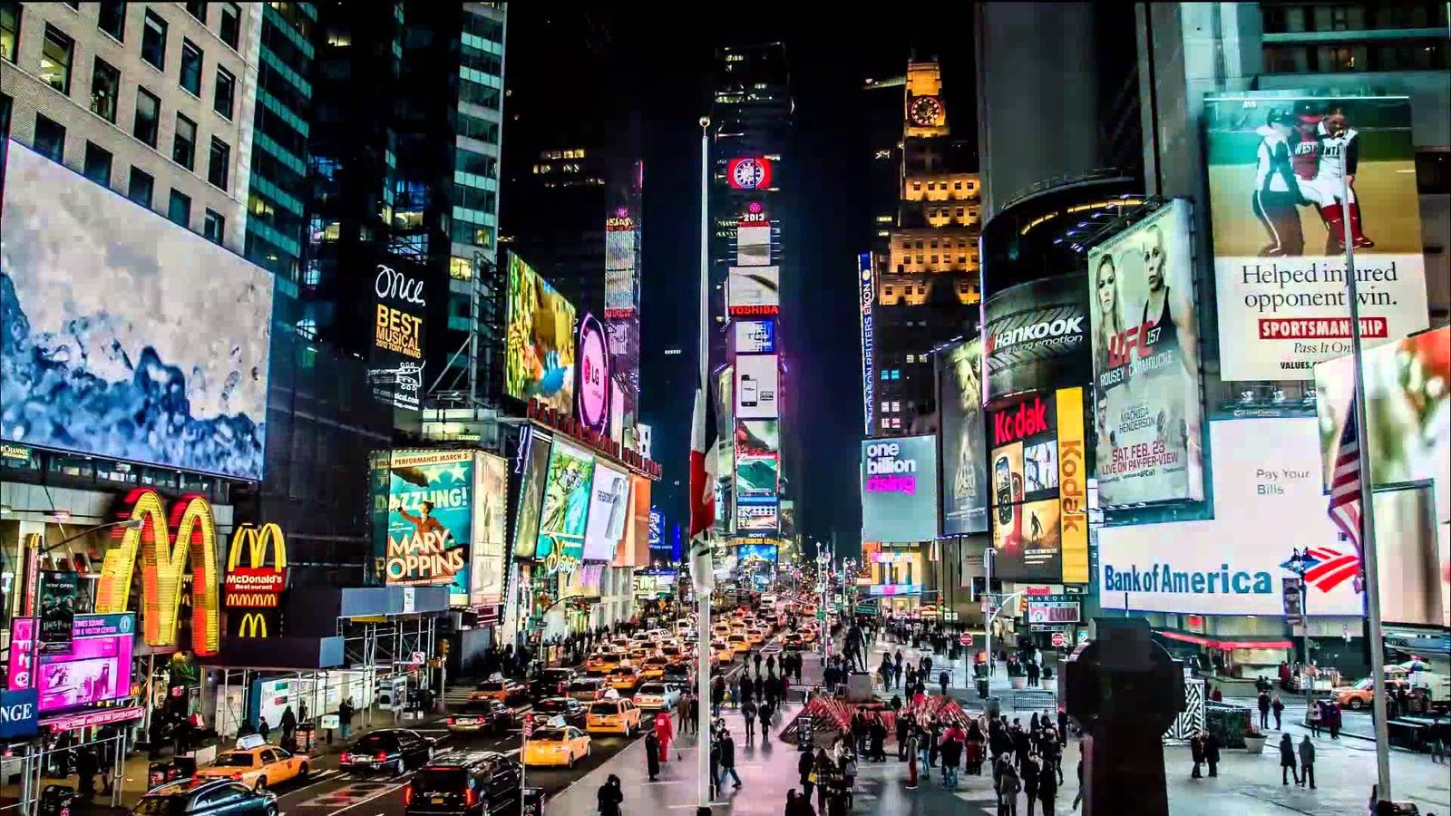 Times Square New York: The Most Famous Entertainment Centers in The World - Traveldigg.com