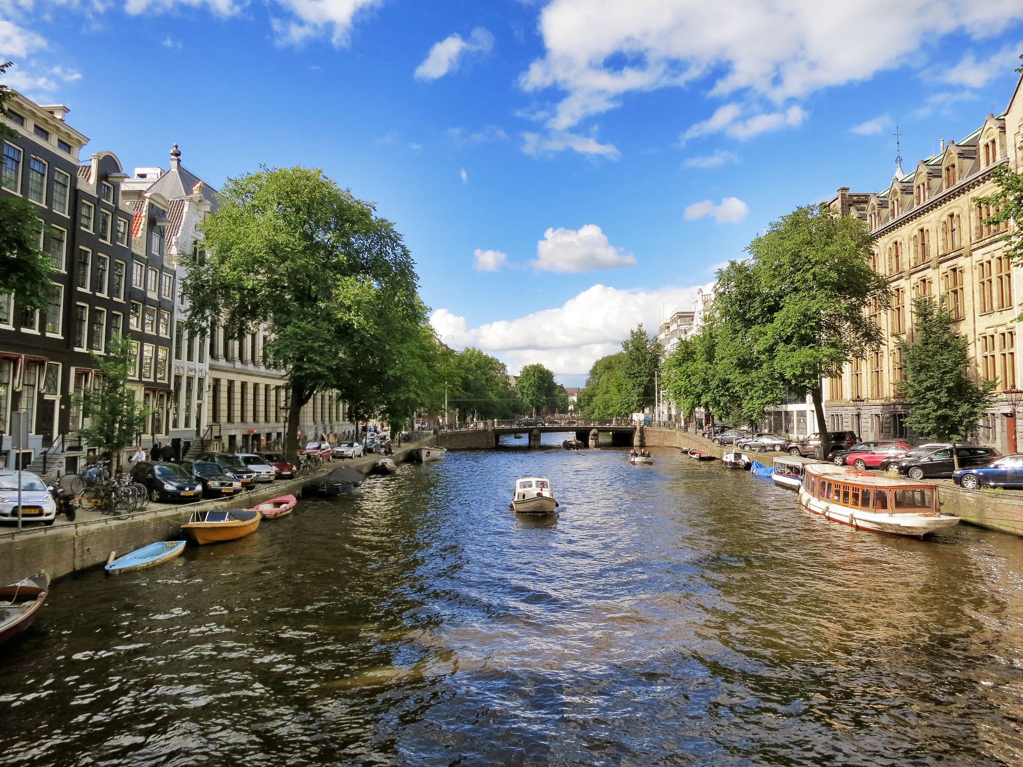 Amsterdam Canals The Netherlands Traveldigg