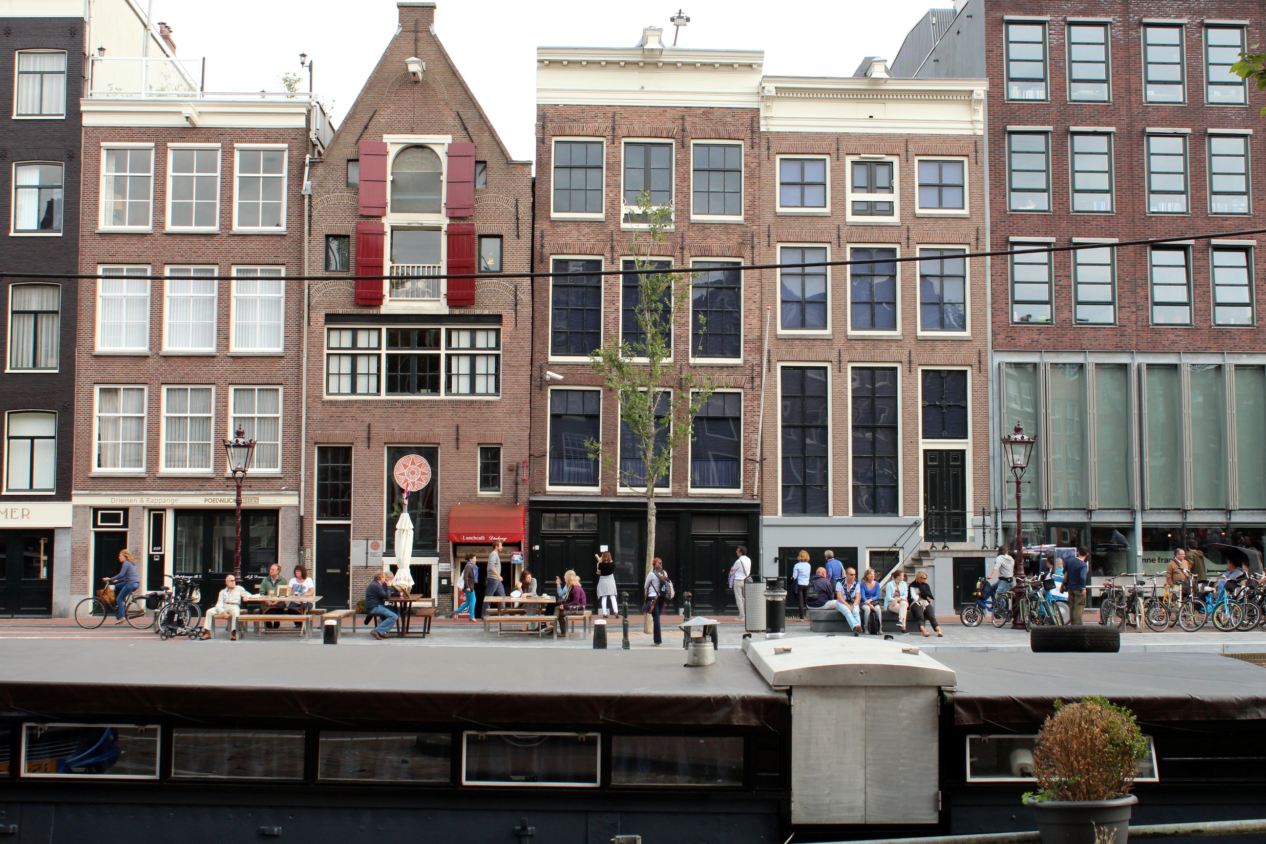 Дом Анны Франк в Амстердаме внутри