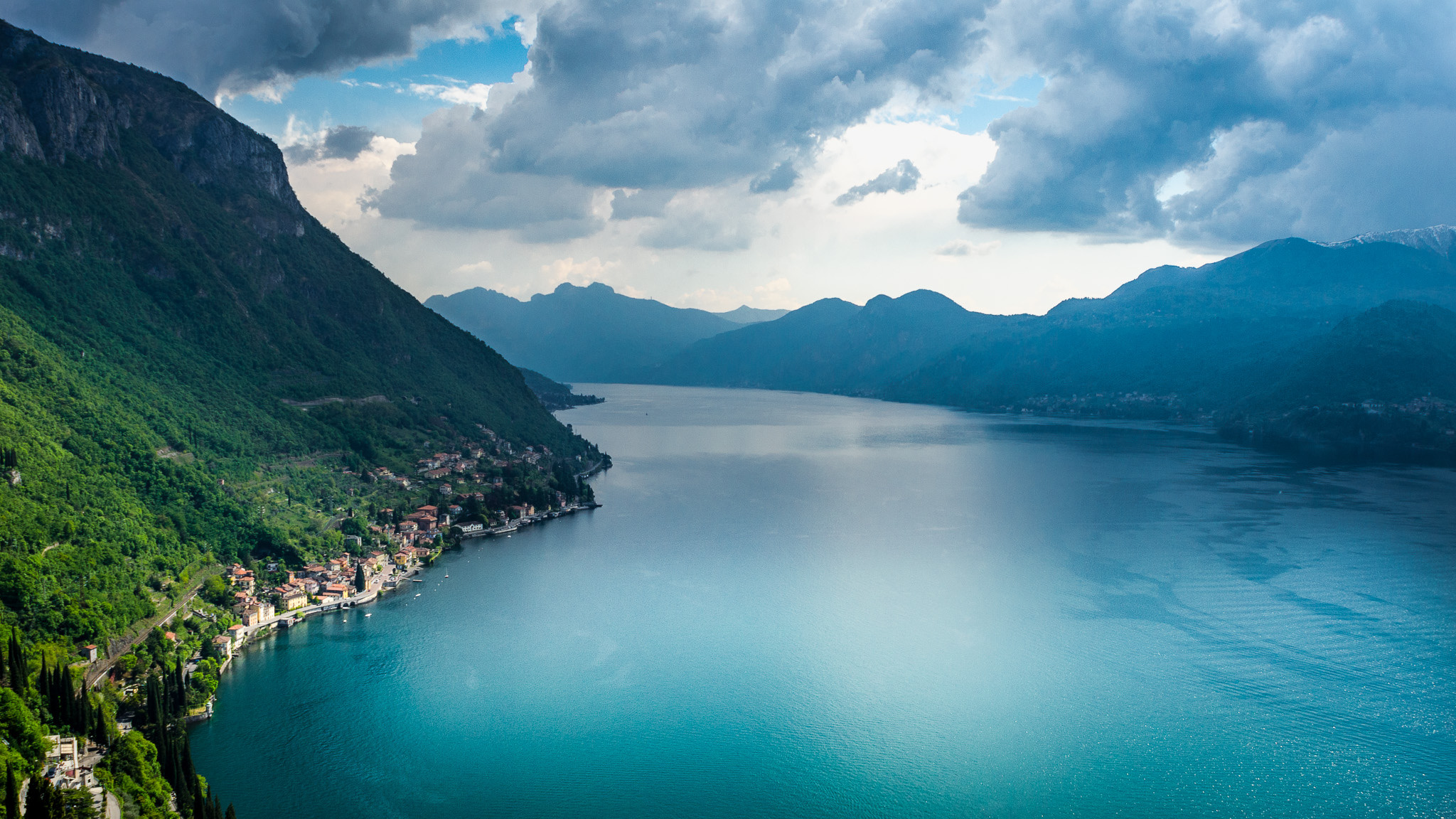 Lake Como, A Hidden "Paradise" in Italy - Traveldigg.com