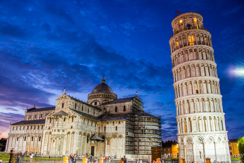 Leaning Tower of Pisa, Tuscany, Italy - Traveldigg.com