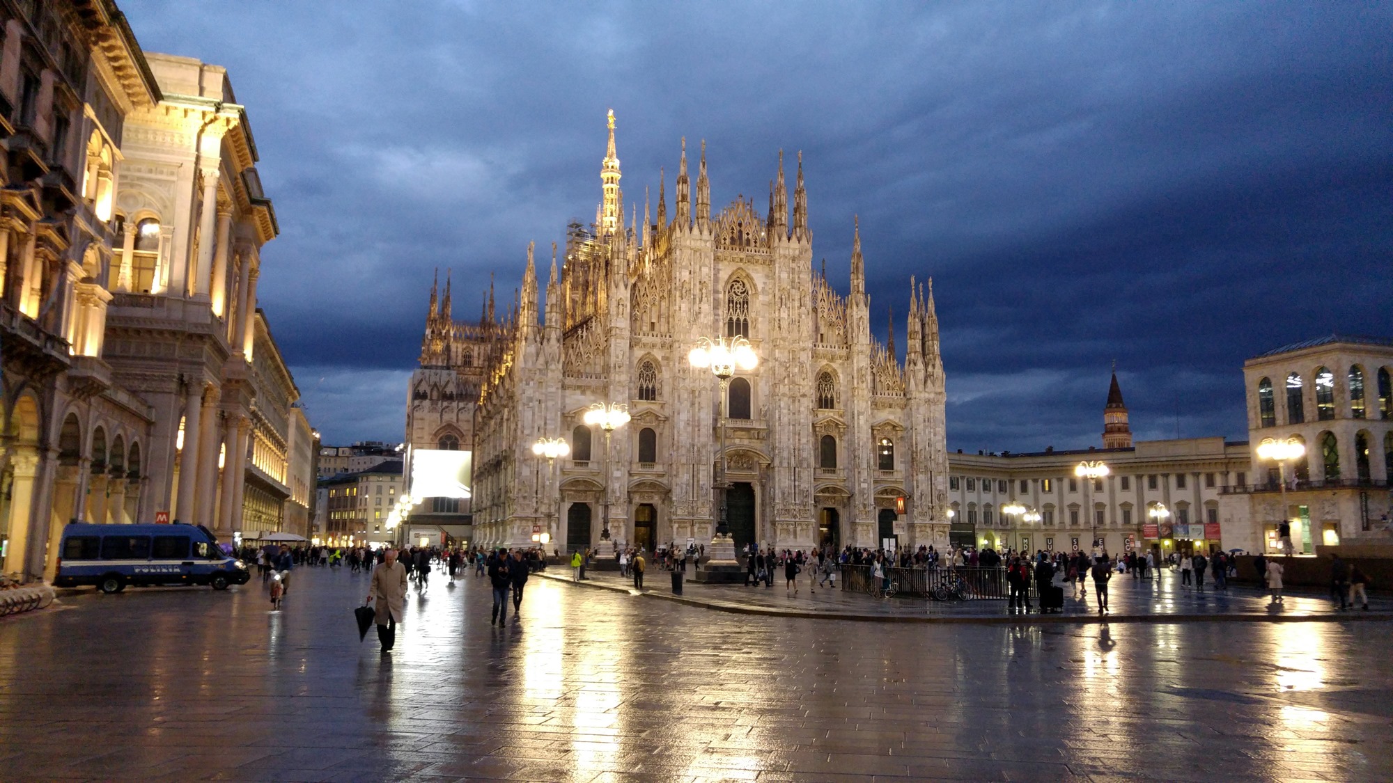 Milan Cathedral / Duomo di Milano, The Most Popular Tourist ...