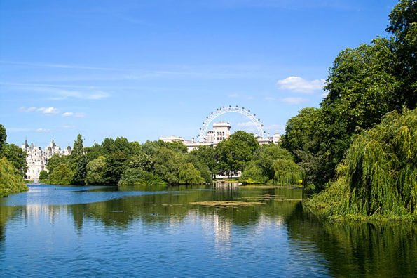 St. James's Park, Central London, United Kingdom - Traveldigg.com