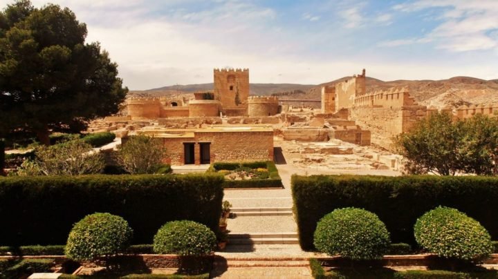 Alhambra, Really Fascinating Palace And Hunted By Foreign Travelers ...