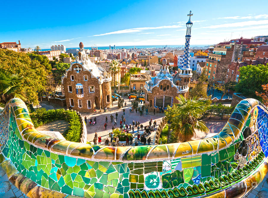 Park Guell, The Most Unique Public Park in The World - Traveldigg.com