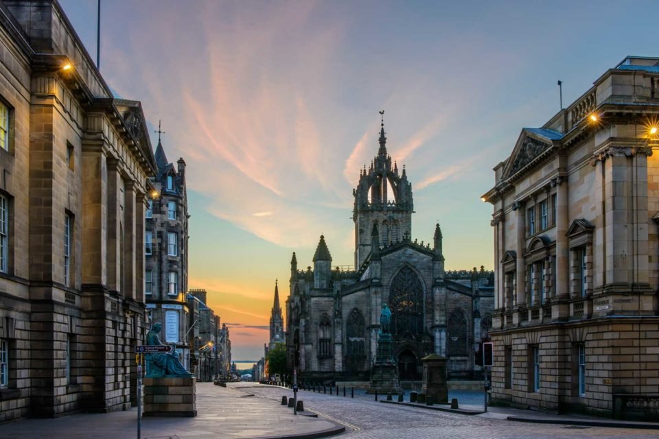 edinburgh-castle-too-old-and-big-scotland-the-times-the-sunday