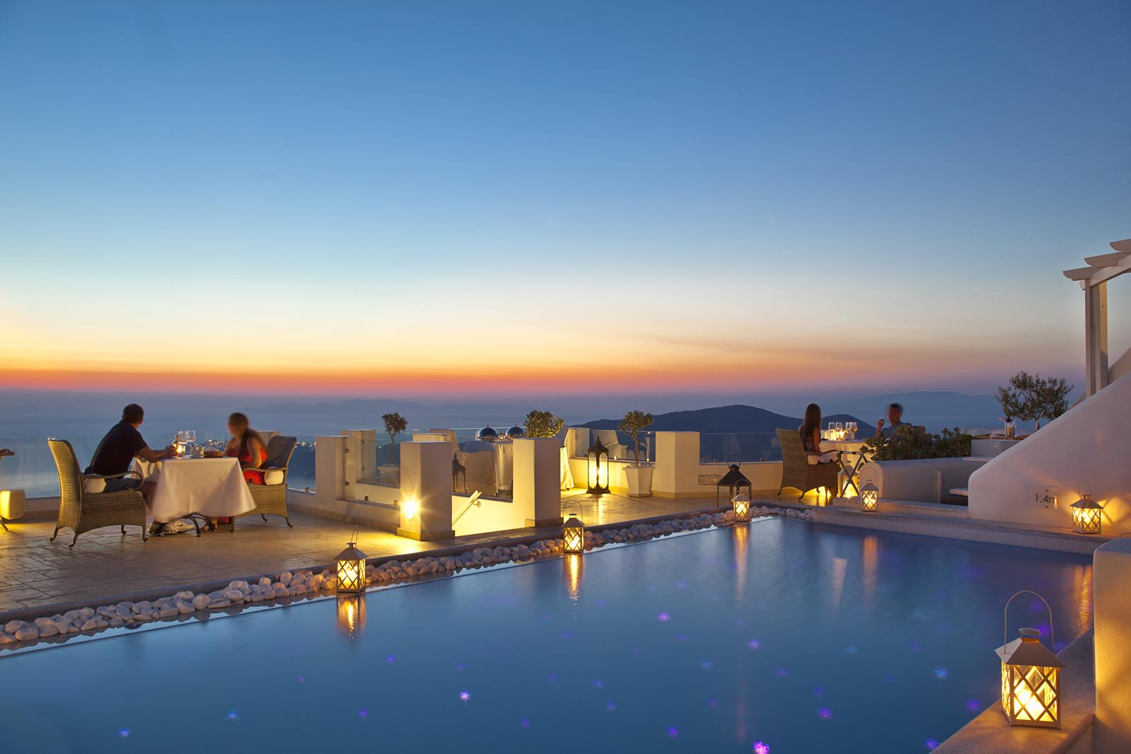 Santorini, The Most Romantic Island in The World - Traveldigg.com