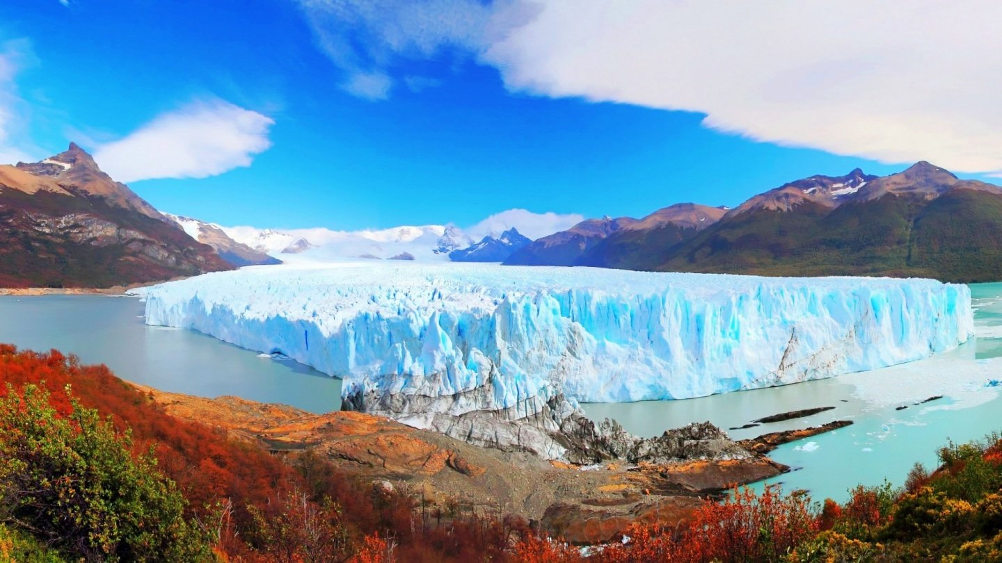 Los Glaciares National Park, The Awesome Panorama of Glaciers and