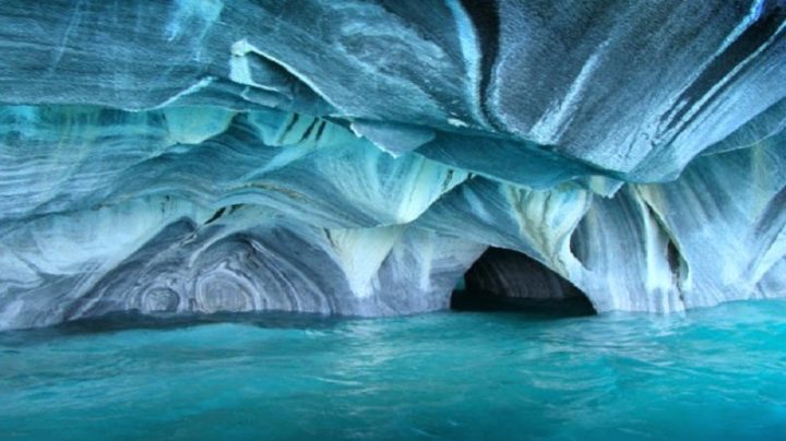 Cuevas De Marmol Image