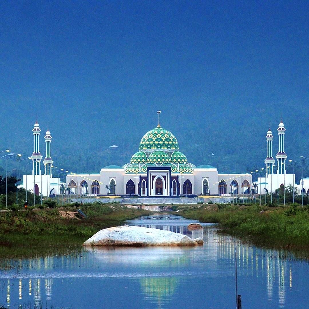 Natuna Island Great Mosque